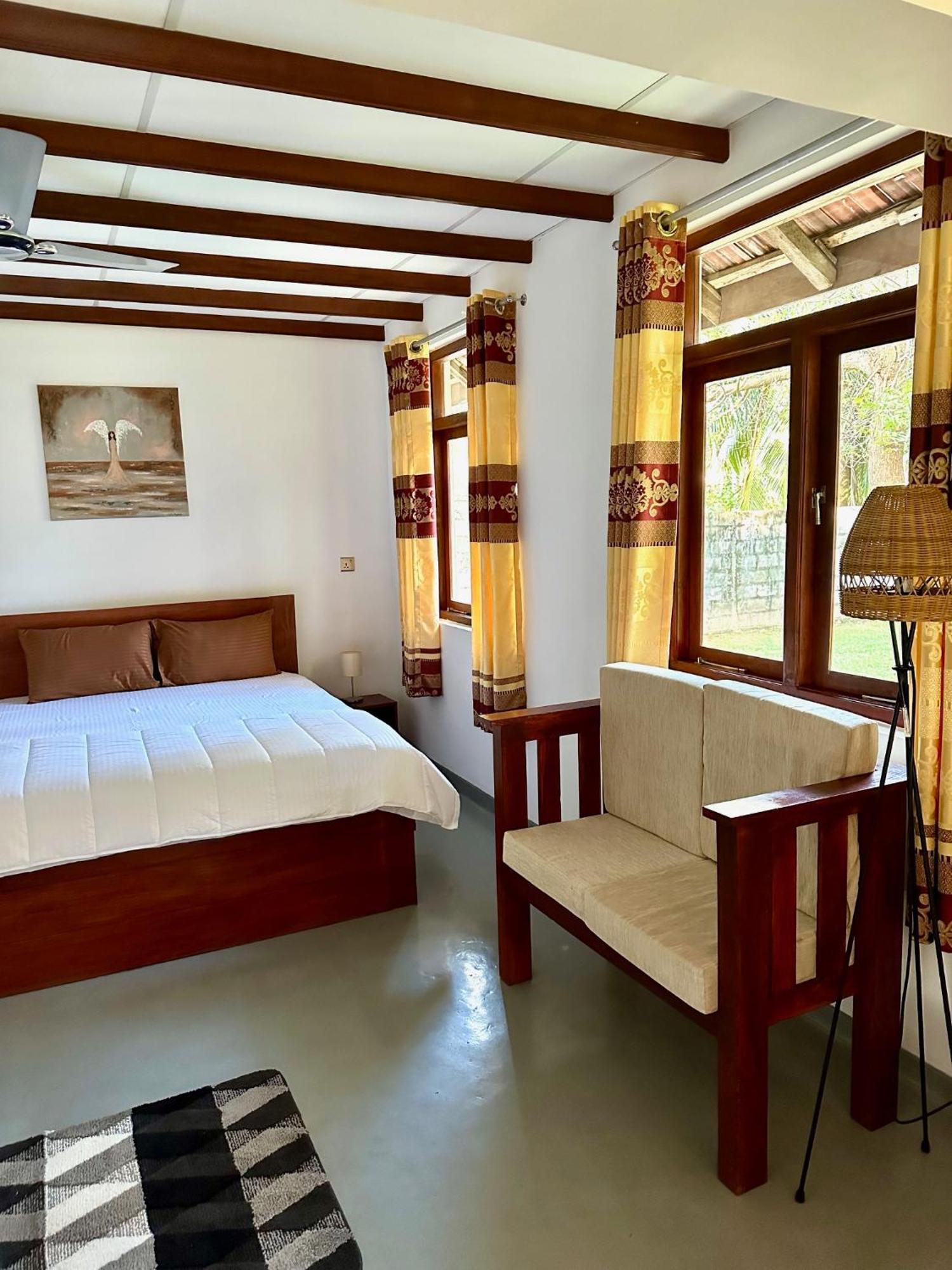 108 Palms Beach Resort Trincomalee Eksteriør billede